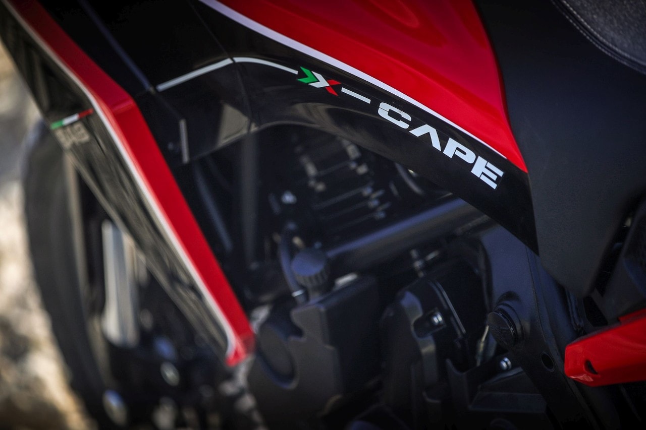 Moto Morini X-Cape: punto di FUGA